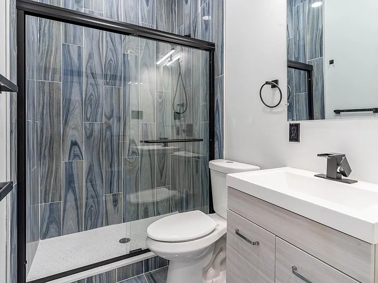 1325 N 18th St #C photo 5